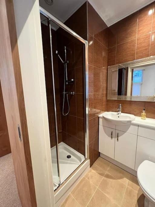 Superb 2Bed/2Bath Flat Waterloo London公寓 外观 照片